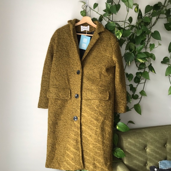 Long coat in beautiful green color! - Picture 4 of 5